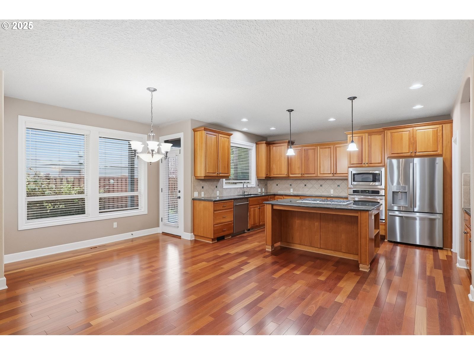 16955 Southwest Richen Park Circle Sherwood, OR 97140 - Photo 4 of 27