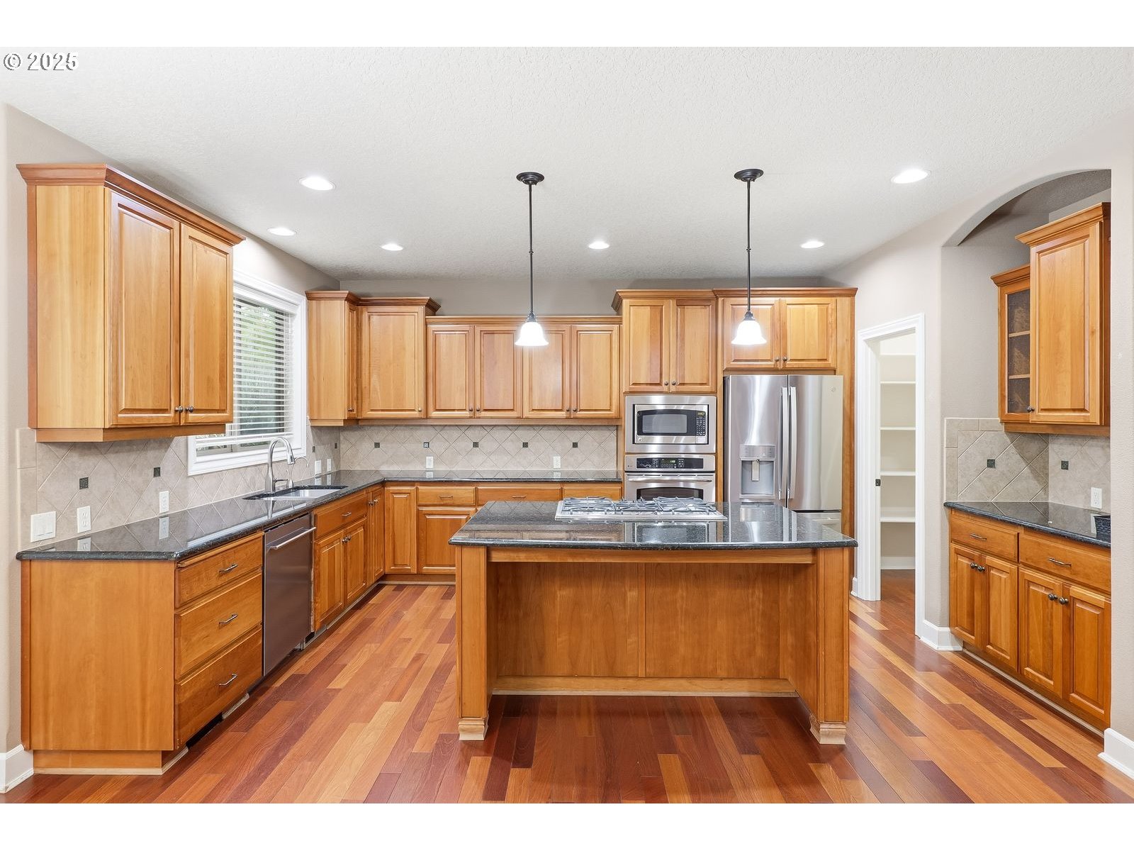 16955 Southwest Richen Park Circle Sherwood, OR 97140 - Photo 5 of 27