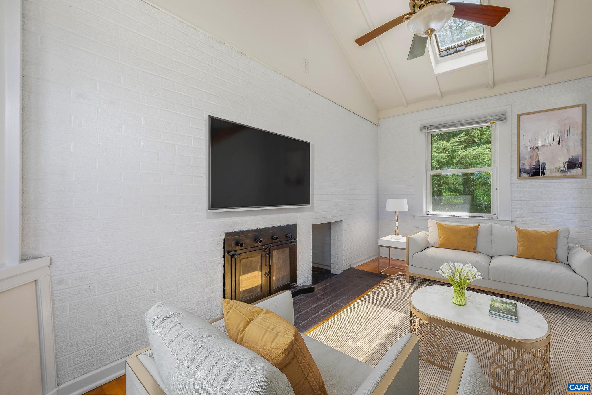 4057 Richmond Road Keswick, VA 22947 - Photo 14 of 45 Gallery Image 14