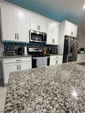 $2,500 | 5684 Western Sun Drive, St. Cloud, FL 34771