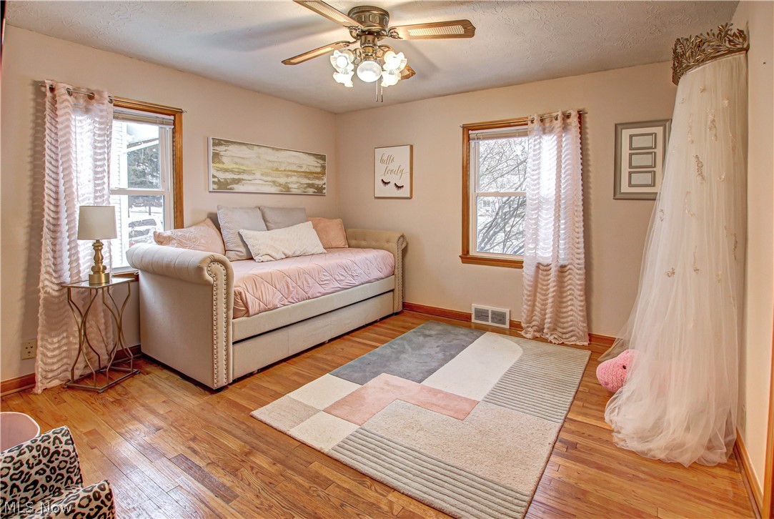1715 South Green Road Cleveland, OH 44121 - Photo 16 of 34 Gallery Image 16