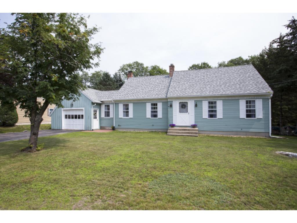 8 Nola Avenue Rochester, NH 03867 - Photo 3 of 28
