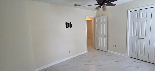 $2,499 | 2033 South Glencove Lane, Gretna, LA 70056