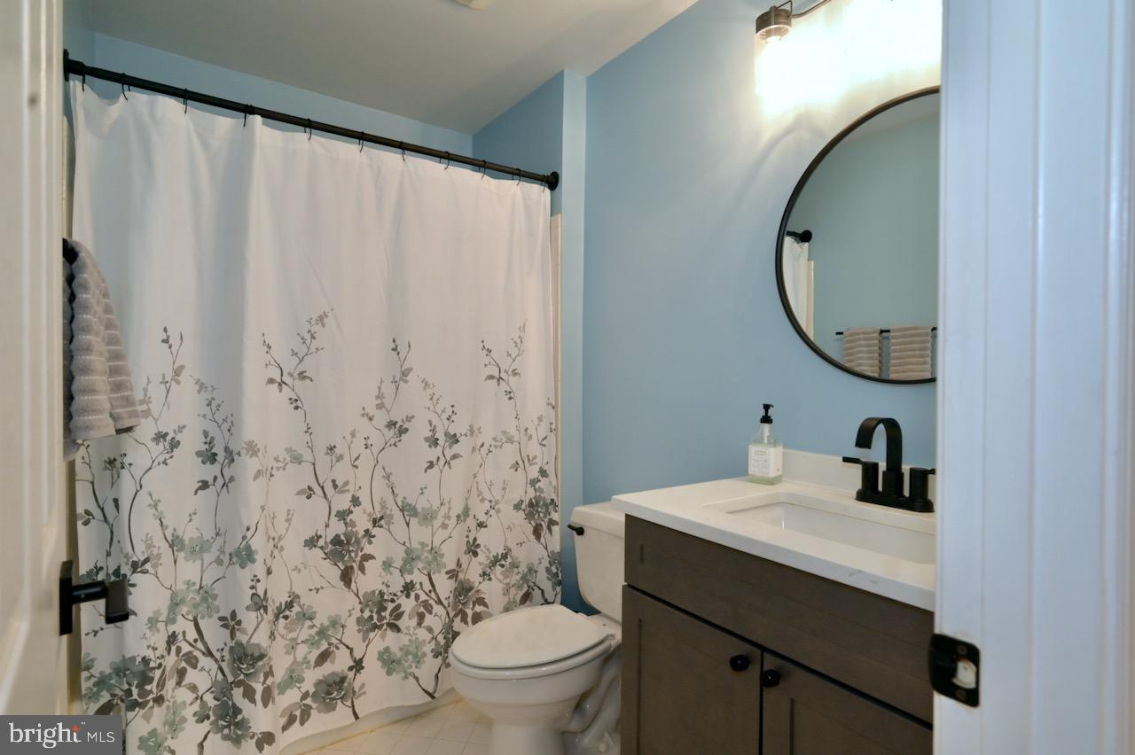 112 Kendrick Place, Unit 11234 Gaithersburg, MD 20878 - Photo 29 of 36