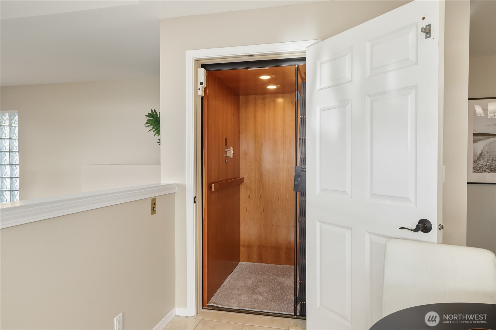 5064 Beach Drive Southwest Seattle, WA 98136 - Photo 18 of 40