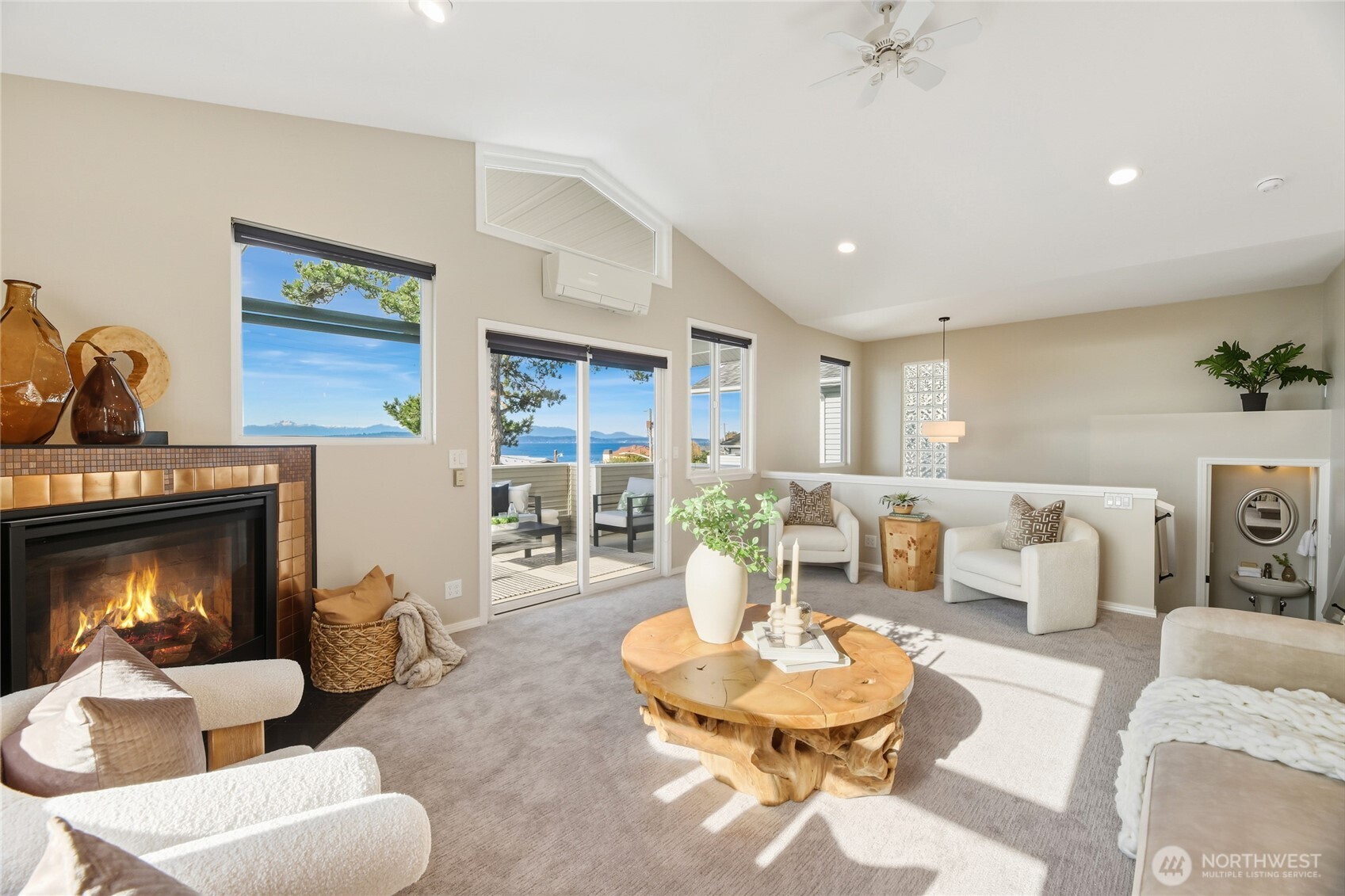 5064 Beach Drive Southwest Seattle, WA 98136 - Photo 7 of 40