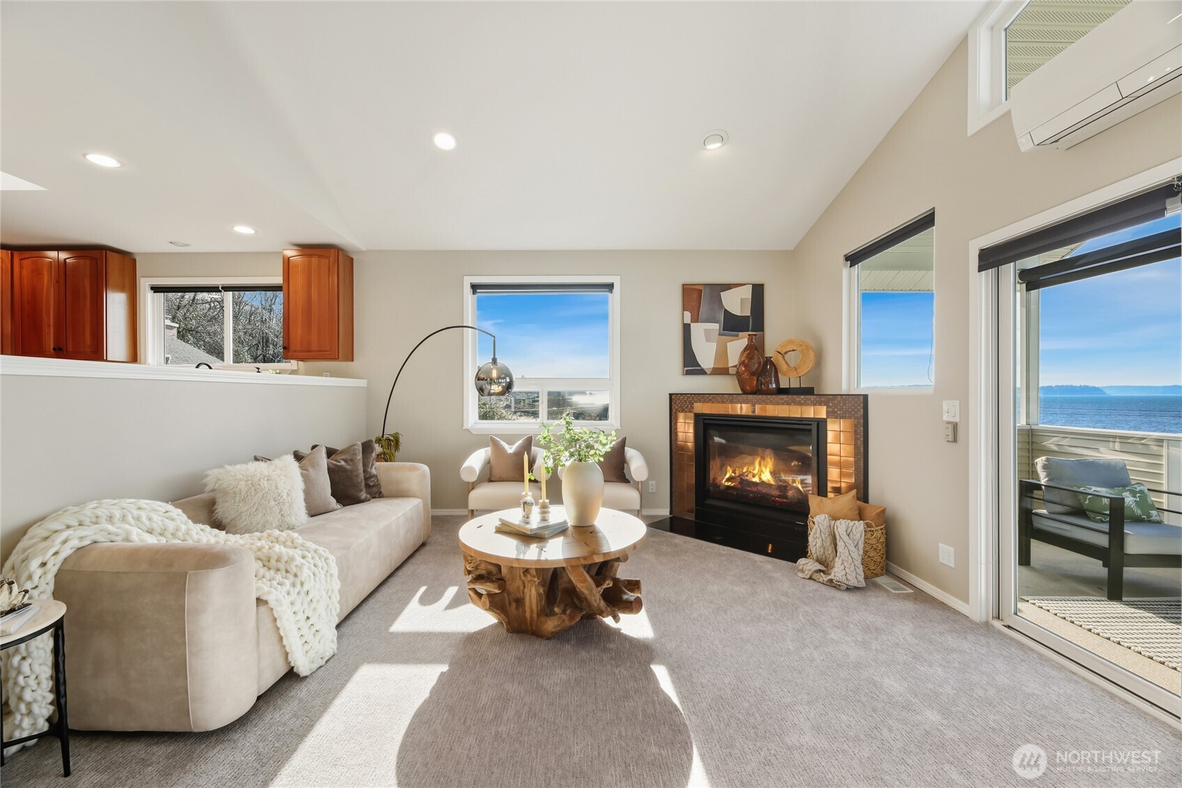 5064 Beach Drive Southwest Seattle, WA 98136 - Photo 8 of 40