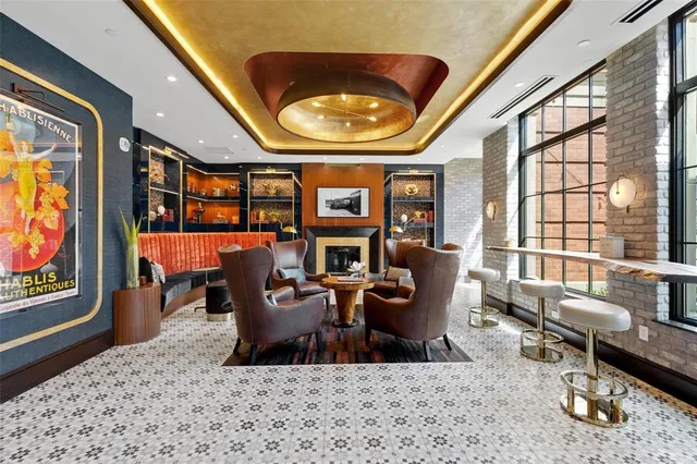 $1,075,000 | 350 Central Avenue, Unit 310, Southlake, TX 76092