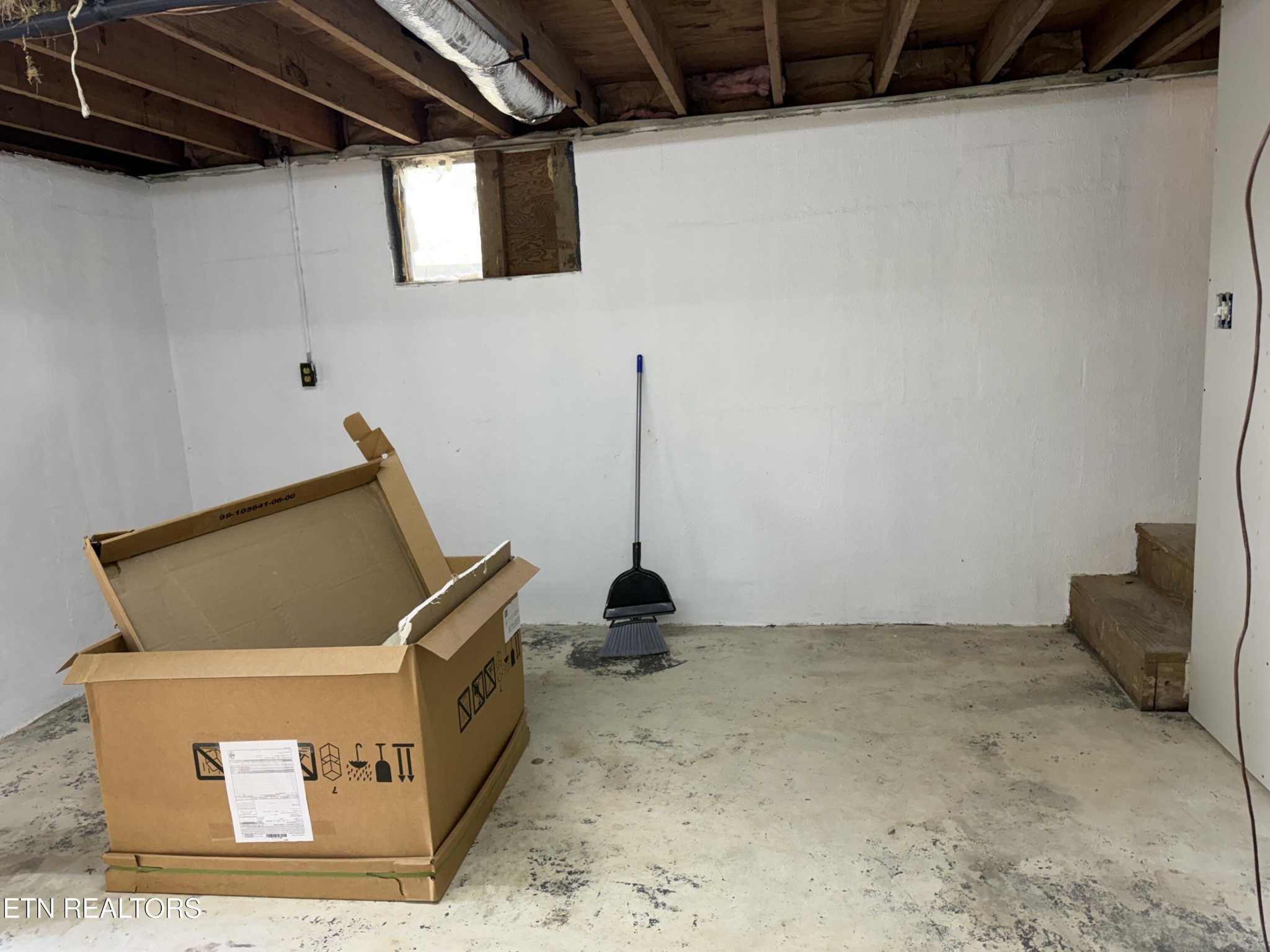 318 Lee Road Lancing, TN 37770 - Photo 20 of 25 Gallery Image 20