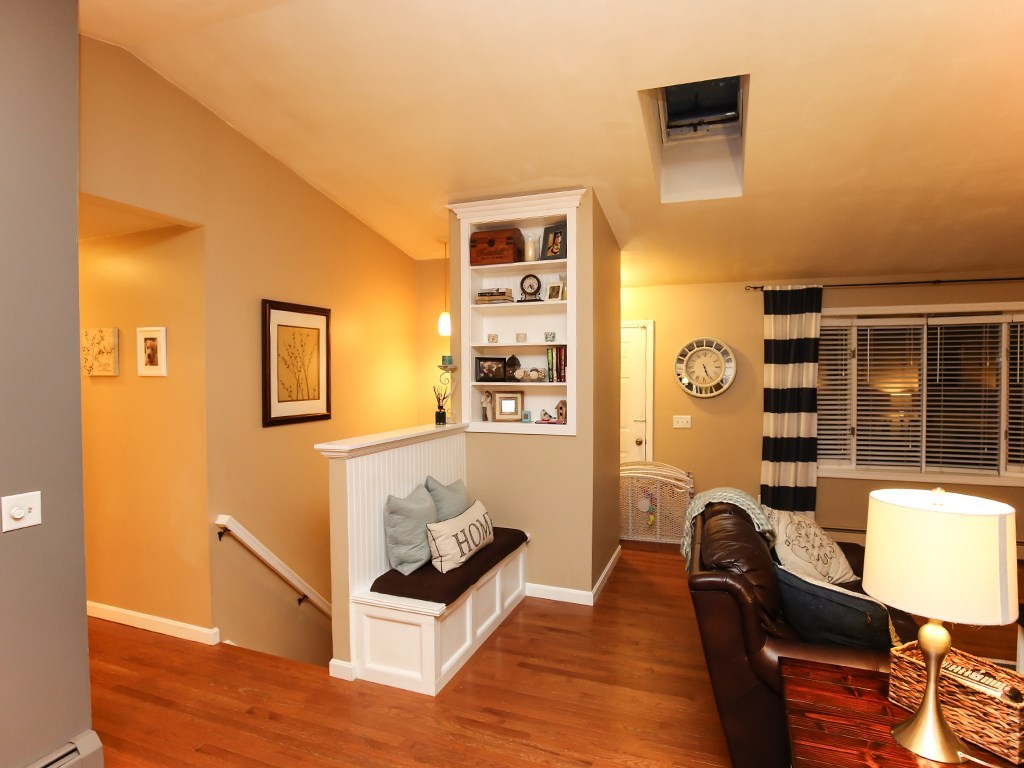 92 Ridge Road Smithfield, RI 02917 - Photo 11 of 26