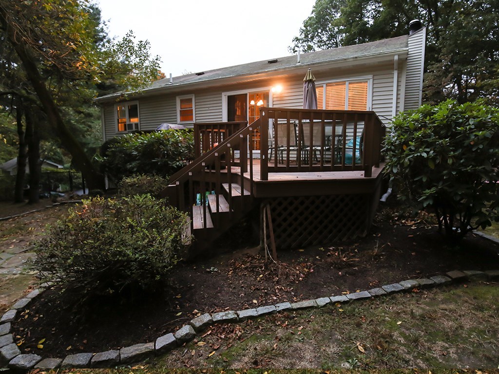 92 Ridge Road Smithfield, RI 02917 - Photo 24 of 26