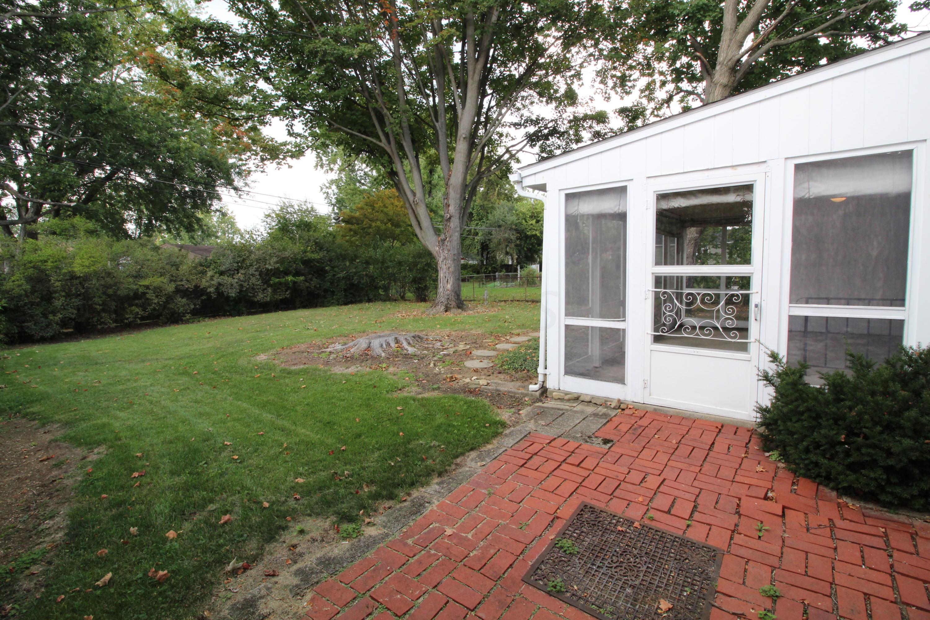 403 Ross Road Columbus, OH 43213 - Photo 14 of 15