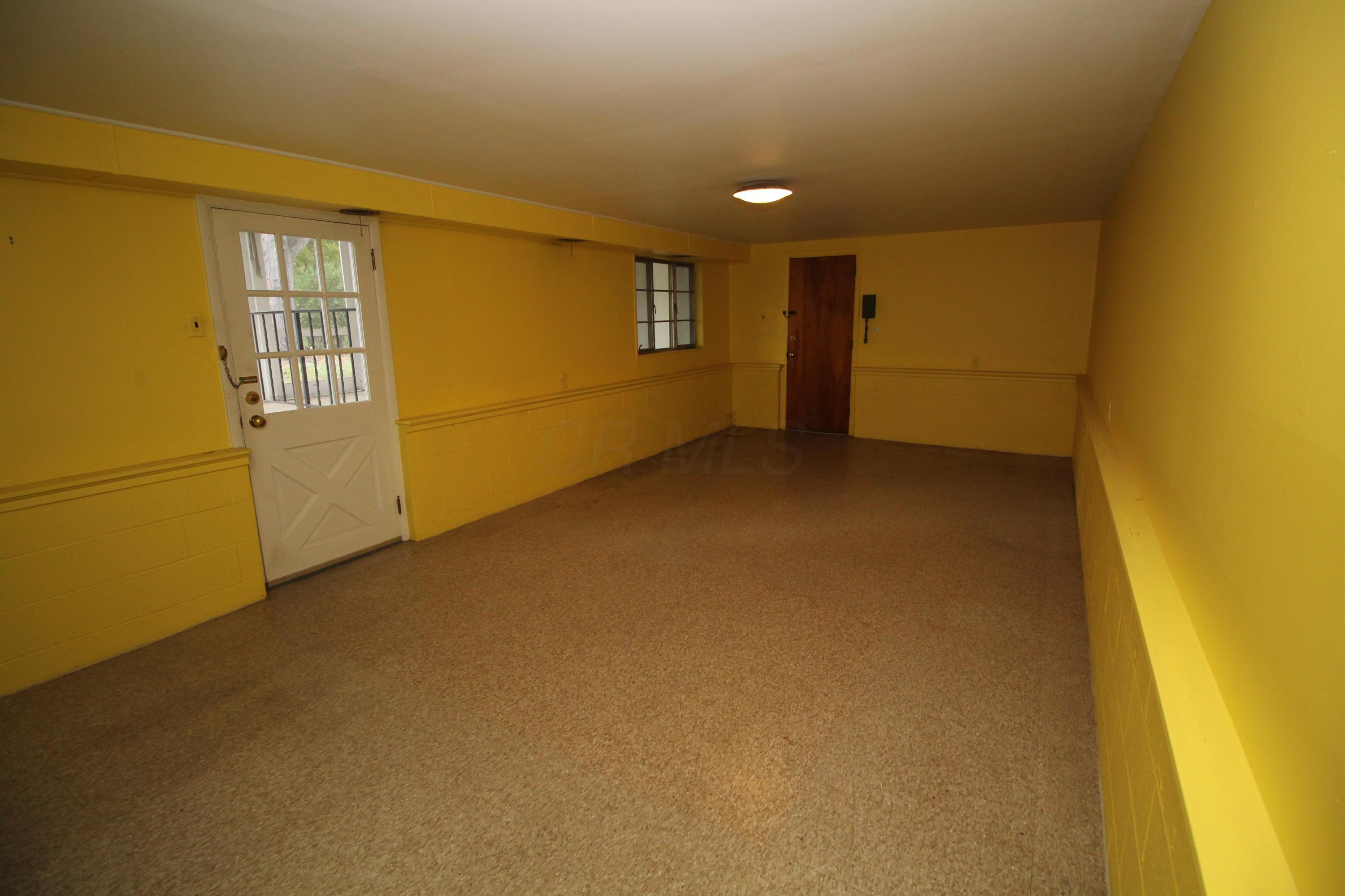 403 Ross Road Columbus, OH 43213 - Photo 10 of 15