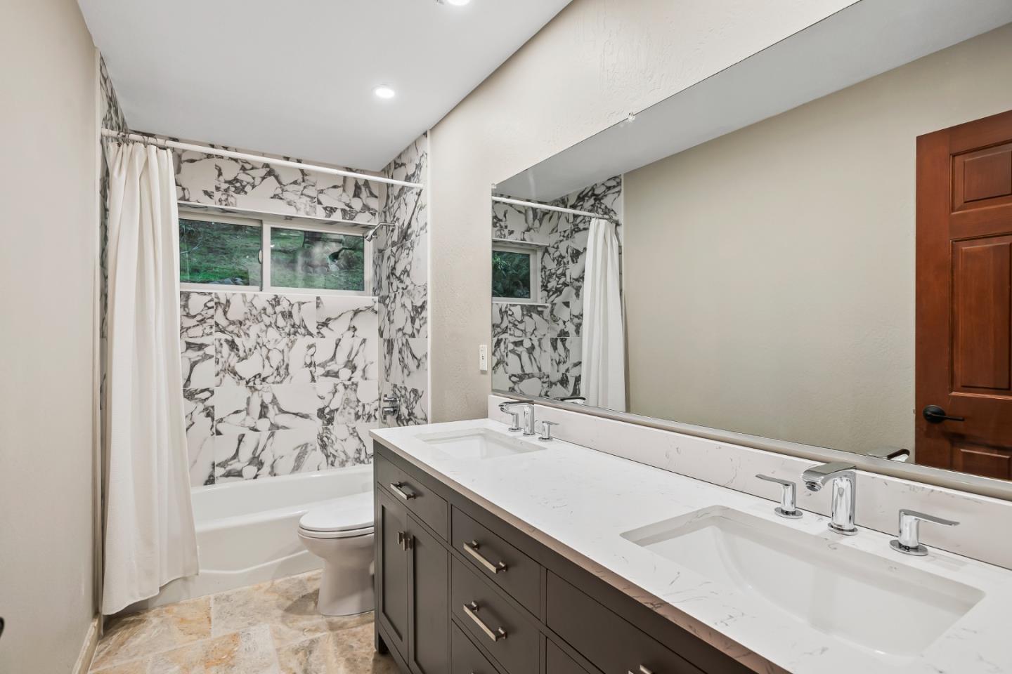 21964 Gillette Drive Los Gatos, CA 95033 - Photo 24 of 48 Gallery Image 24