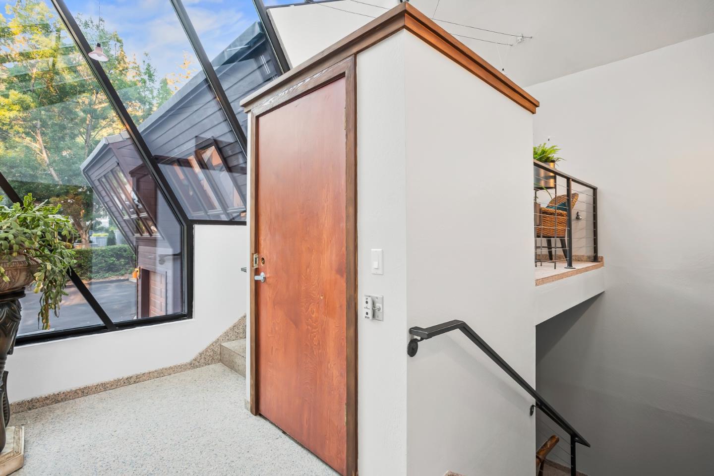 21964 Gillette Drive Los Gatos, CA 95033 - Photo 28 of 48 Gallery Image 28