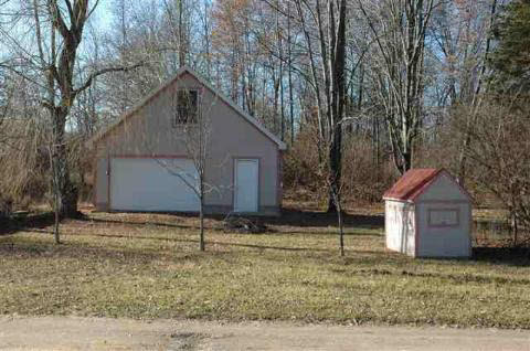 210 Oak Grove Road Jackson, MI 49203 - Photo 2 of 11 923433-1.JPG