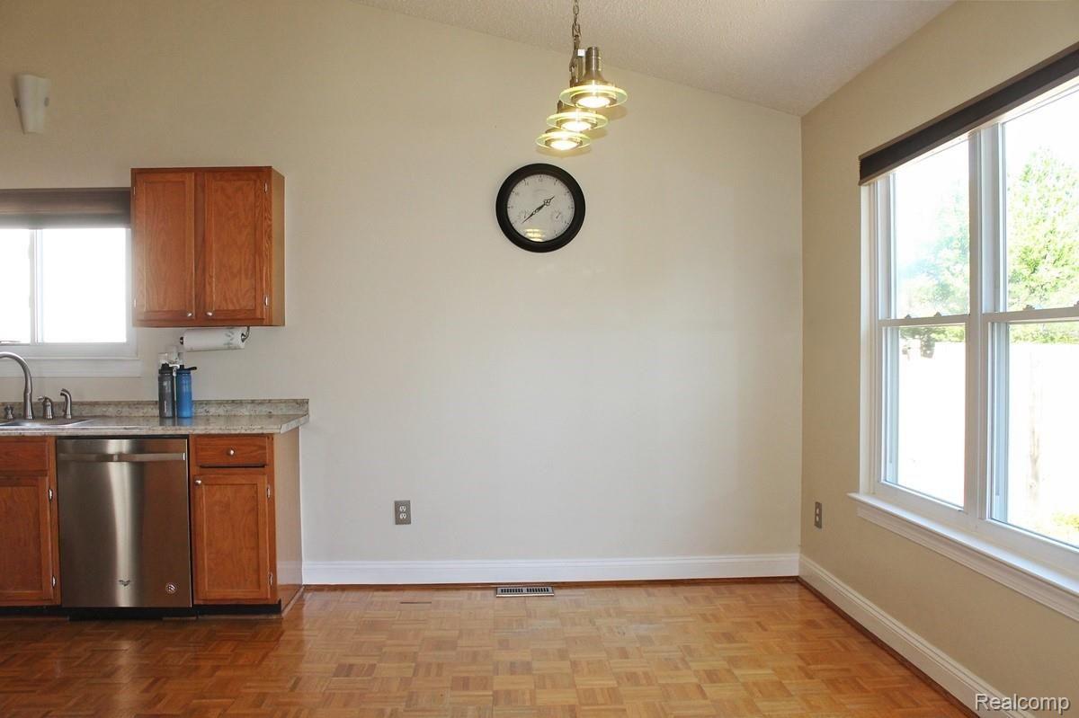 2255 Brookhaven Road Canton, MI 48188 - Photo 18 of 53 IMG_6622.JPG