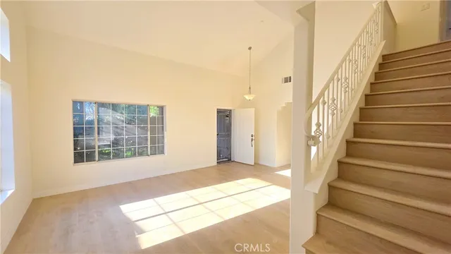 $2,995 | 1116 Cloverdale Street, Riverside, CA 92501