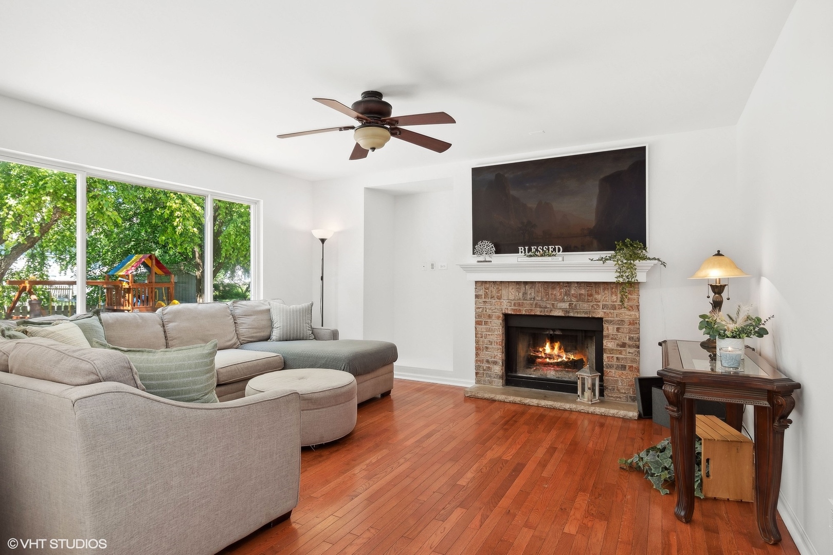 223 Jonathan Way Bolingbrook, IL 60490 - Photo 7 of 16 Gallery Image 7