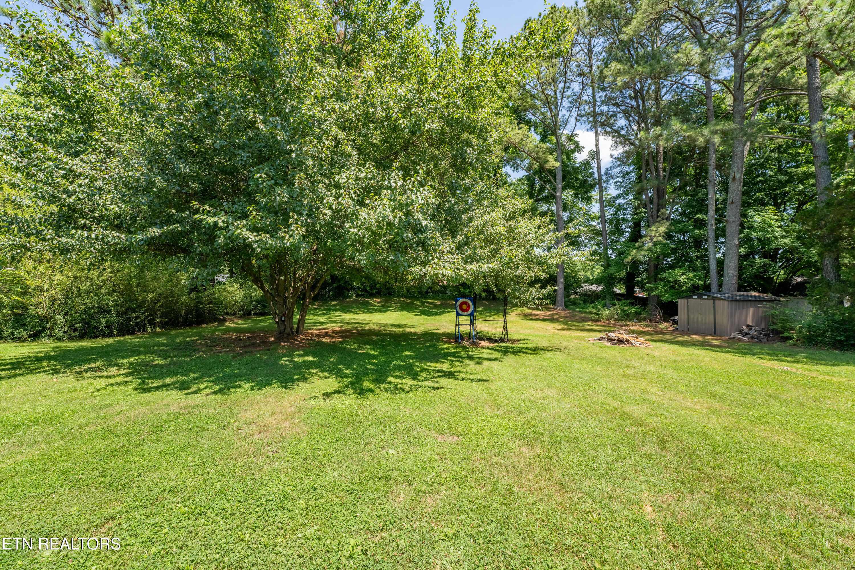 5716 Melstone Road Knoxville, TN 37912 - Photo 25 of 31 25
