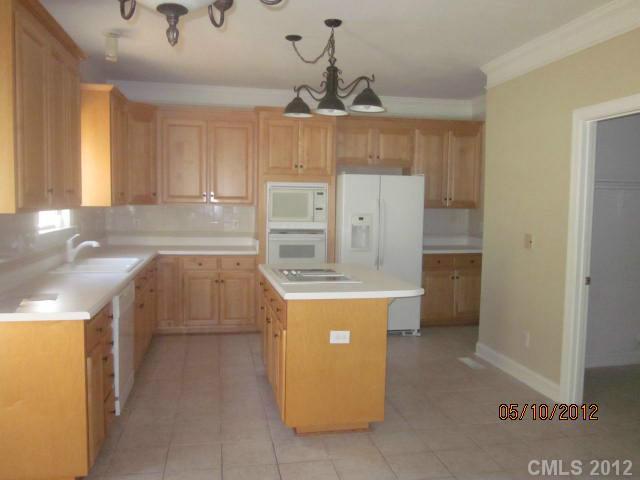 12601 Willingdon Road Huntersville, NC 28078 - Photo 3 of 13 Gallery Image 3