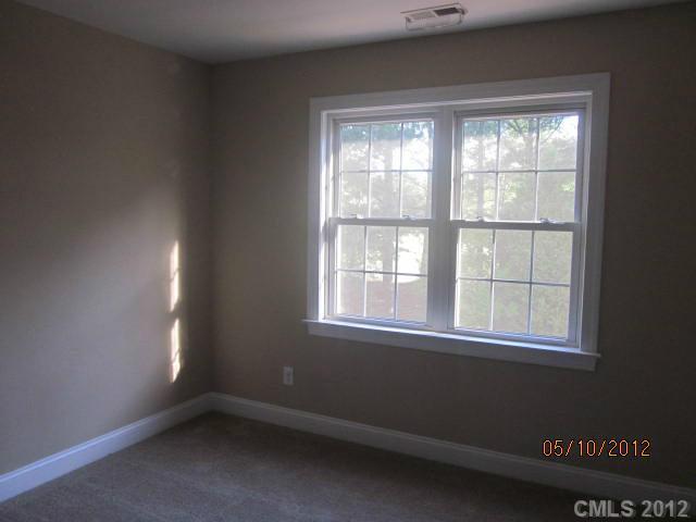 12601 Willingdon Road Huntersville, NC 28078 - Photo 7 of 13 Gallery Image 7