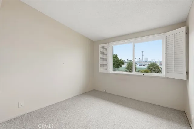 $1,290,000 | 2225 Vista Huerta, Newport Beach, CA 92660