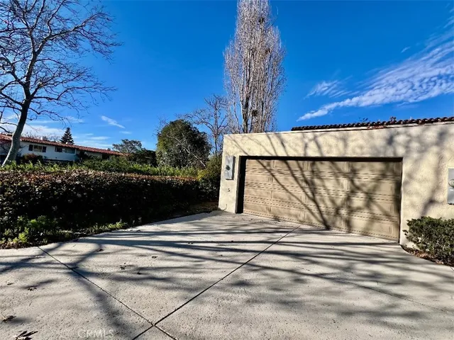 $1,290,000 | 2225 Vista Huerta, Newport Beach, CA 92660