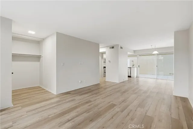 $1,290,000 | 2225 Vista Huerta, Newport Beach, CA 92660