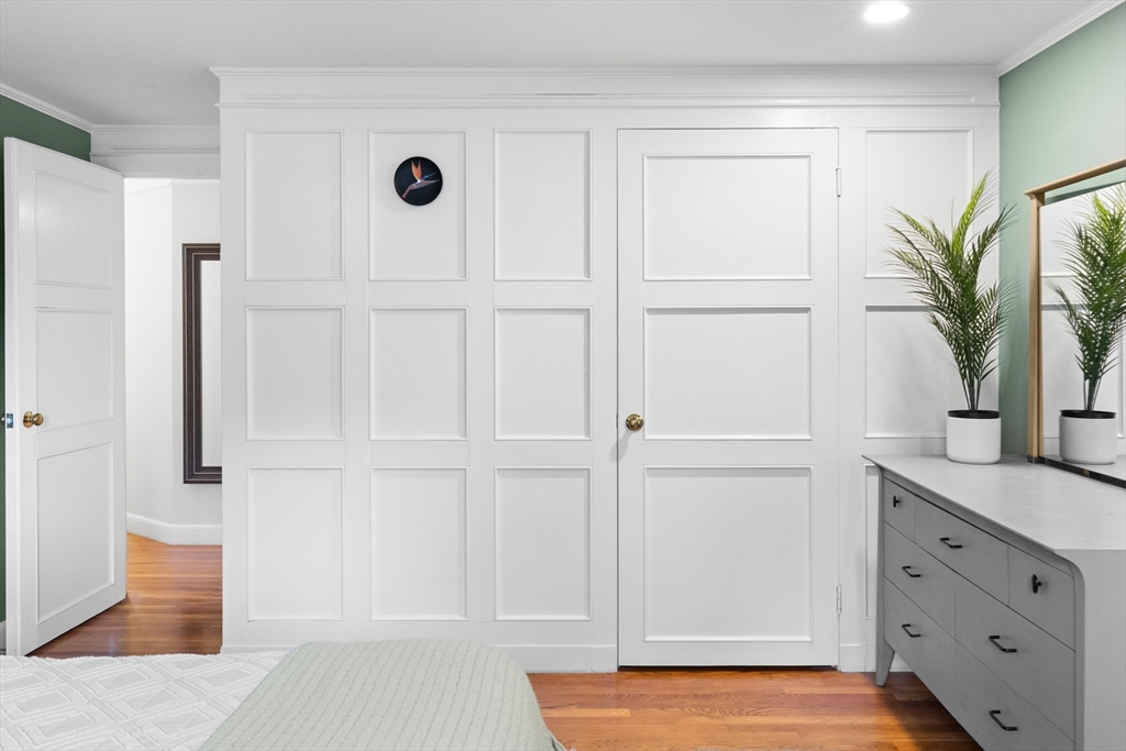 74 Curve Street Wellesley, MA 02482 - Photo 14 of 28 Gallery Image 14