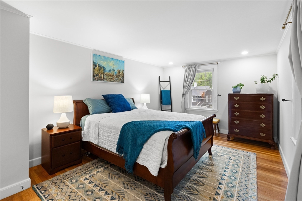 74 Curve Street Wellesley, MA 02482 - Photo 15 of 28 Gallery Image 15
