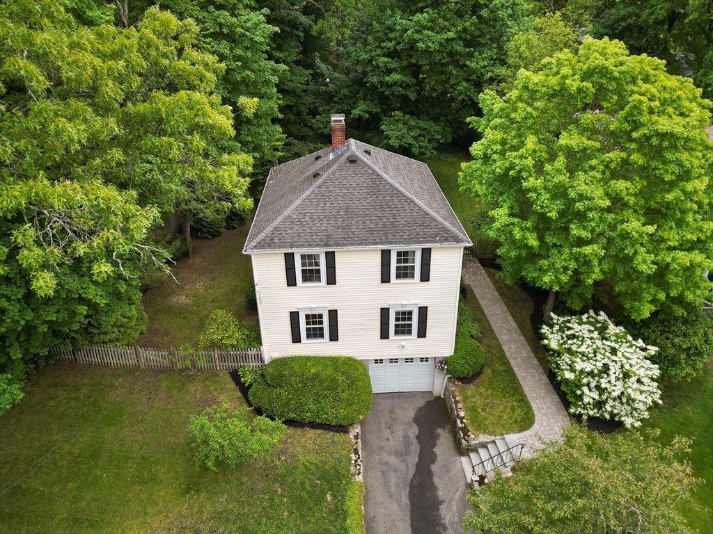 74 Curve Street Wellesley, MA 02482 - Photo 24 of 28 Gallery Image 24