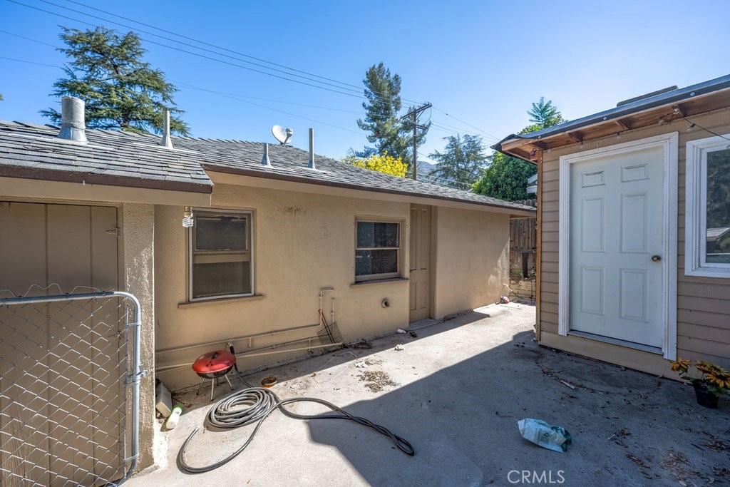10652 Commerce Avenue Tujunga, CA 91042 - Photo 26 of 33