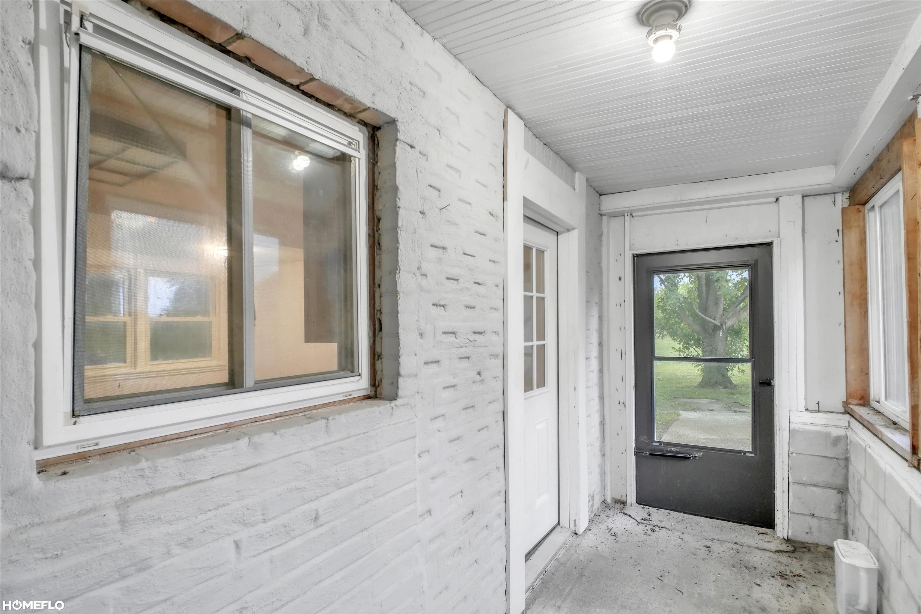 2818 East Brooks Road Midland, MI 48640 - Photo 7 of 42