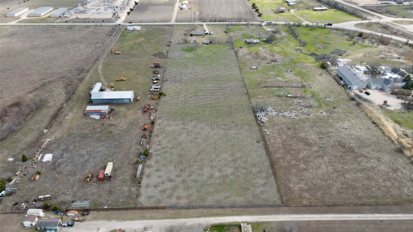 12322 Old Kimbro Road Manor, TX 78653 - Photo 16 of 18 view of a bathroom