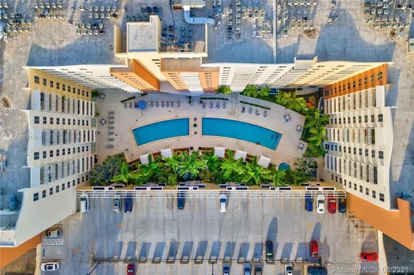 $3,200 | 18800 Northeast 29th Avenue, Unit 704, Aventura, FL 33180