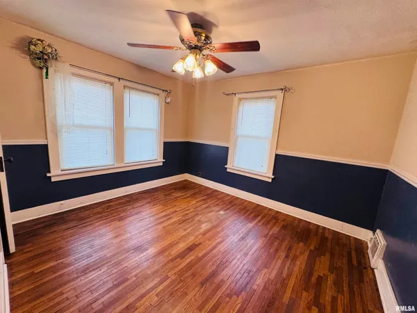 $90,500 | 625 North Lafayette Street, Macomb, IL 61455