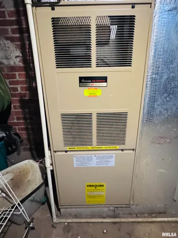 $90,500 | 625 North Lafayette Street, Macomb, IL 61455