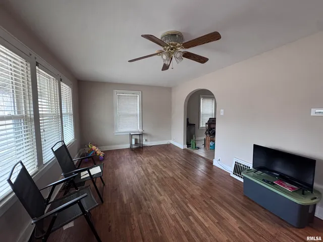 $90,500 | 625 North Lafayette Street, Macomb, IL 61455