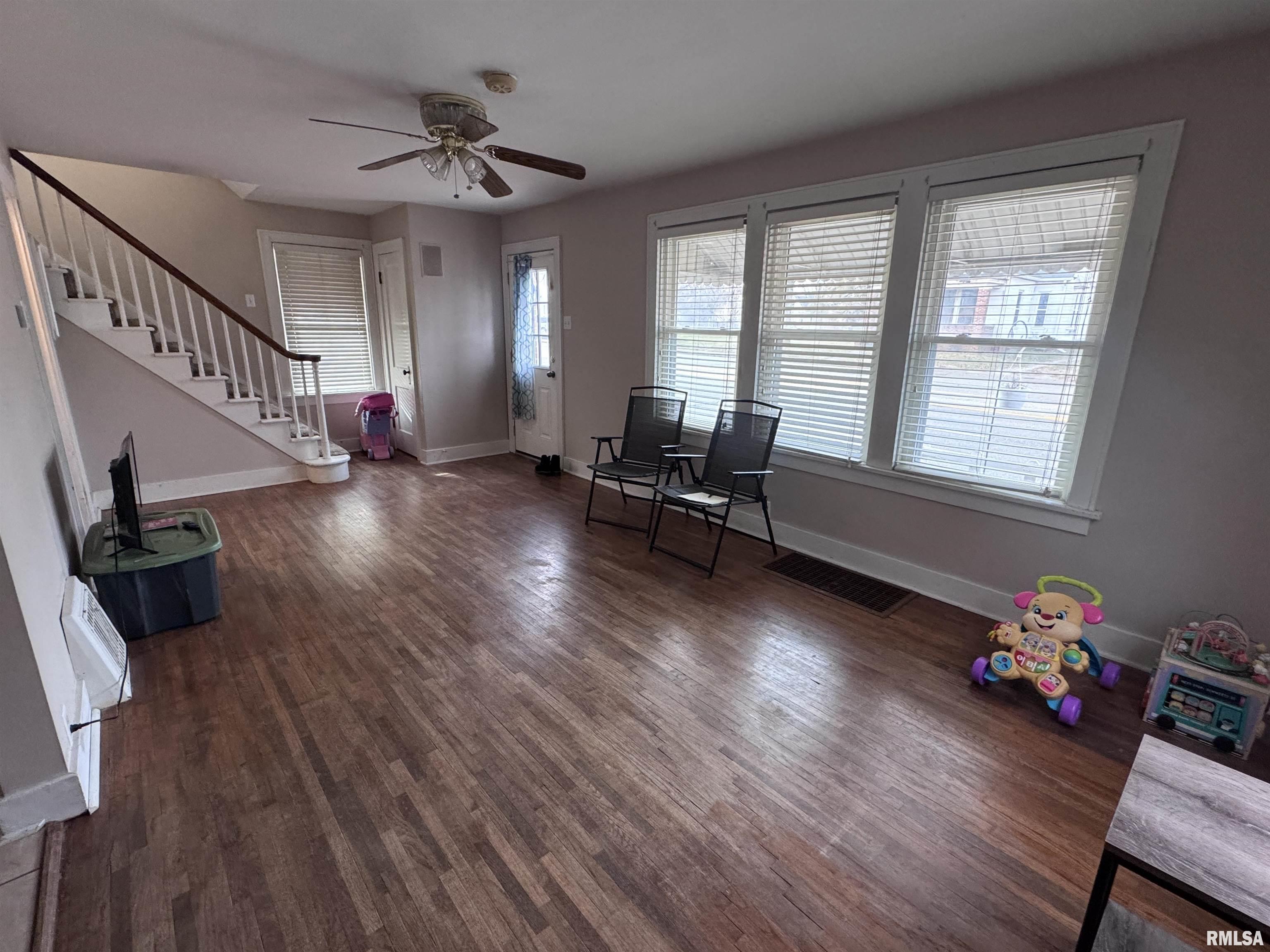 625 North Lafayette Street Macomb, IL 61455 - Photo 4 of 31