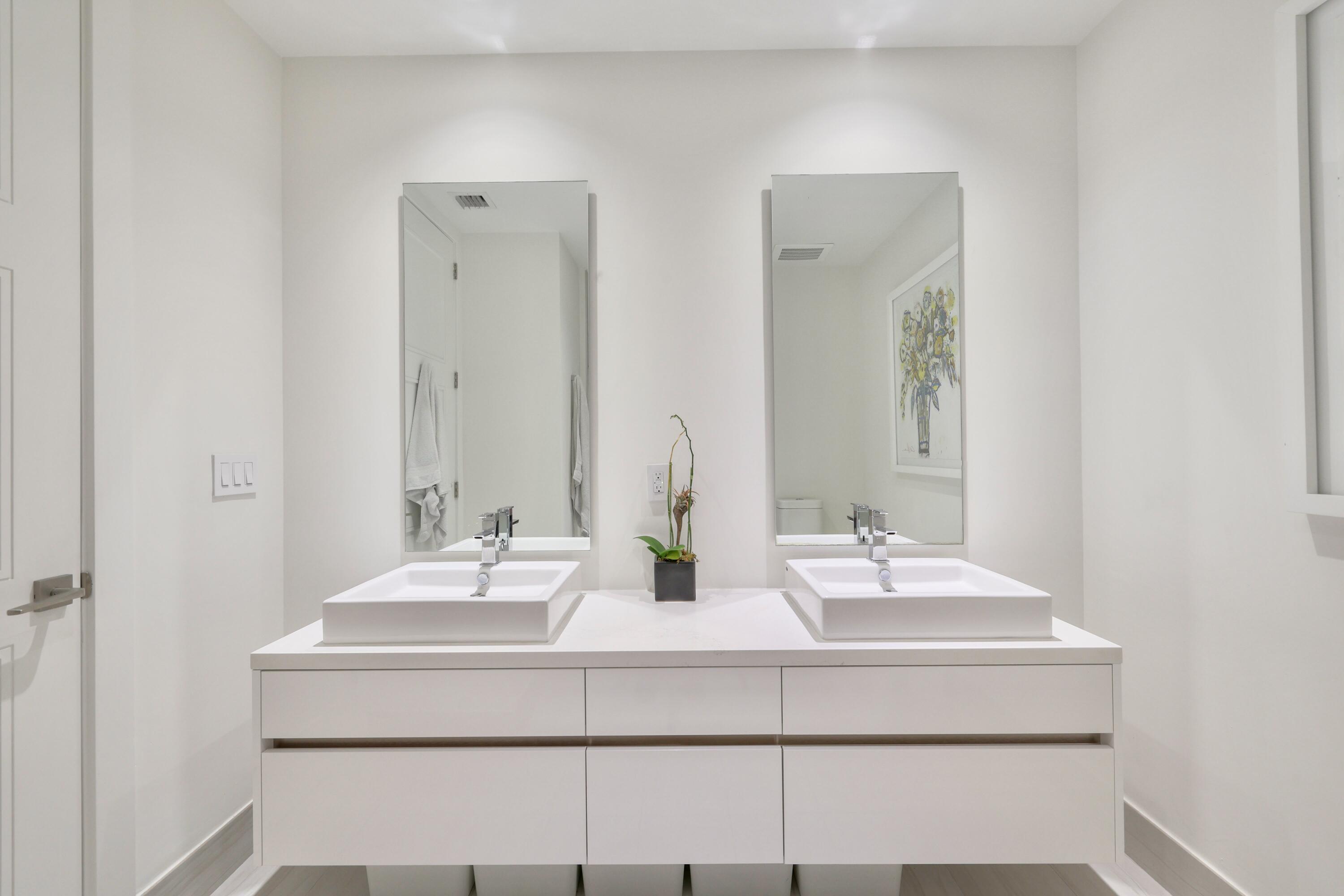 155 East Boca Raton Road, Unit 413 Boca Raton, FL 33432 - Photo 16 of 28 Spa Primary Bath