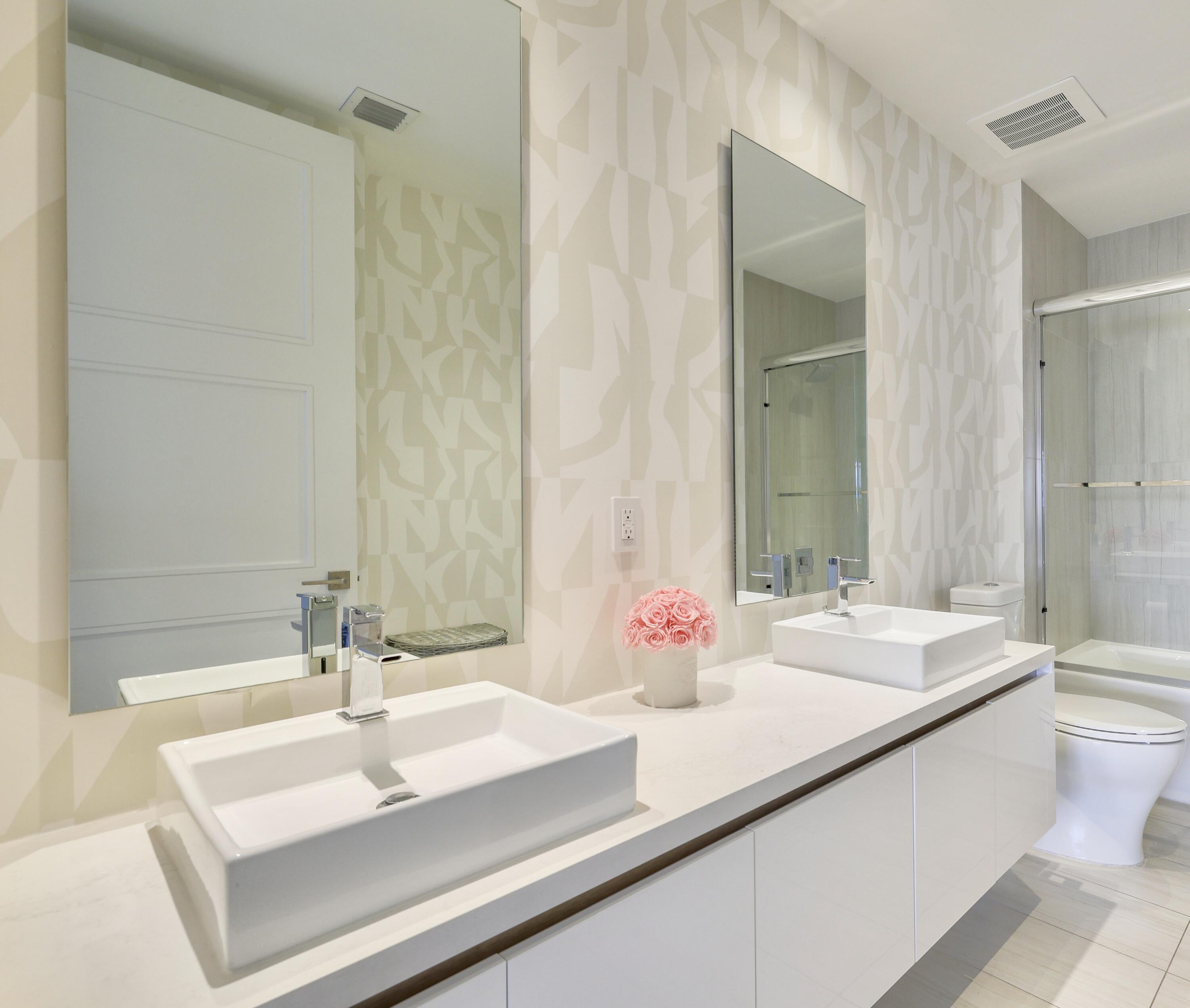 155 East Boca Raton Road, Unit 413 Boca Raton, FL 33432 - Photo 22 of 28 Guest Bath