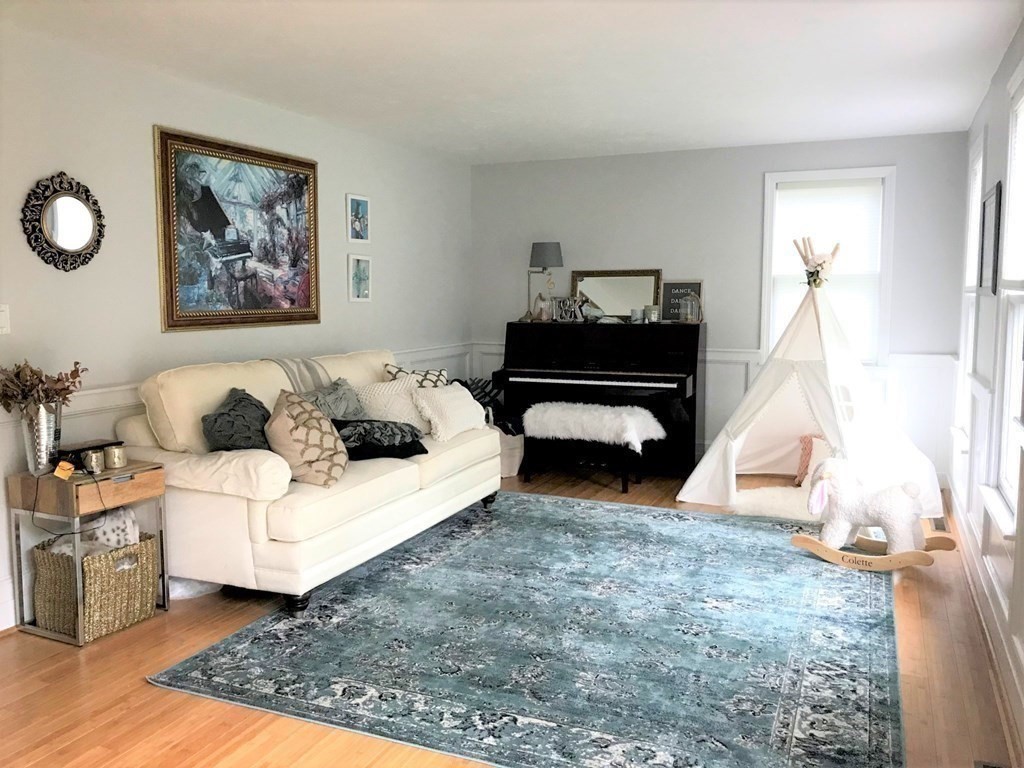 10 Satucket Road Rockland, MA 02370 - Photo 11 of 41 Gallery Image 11