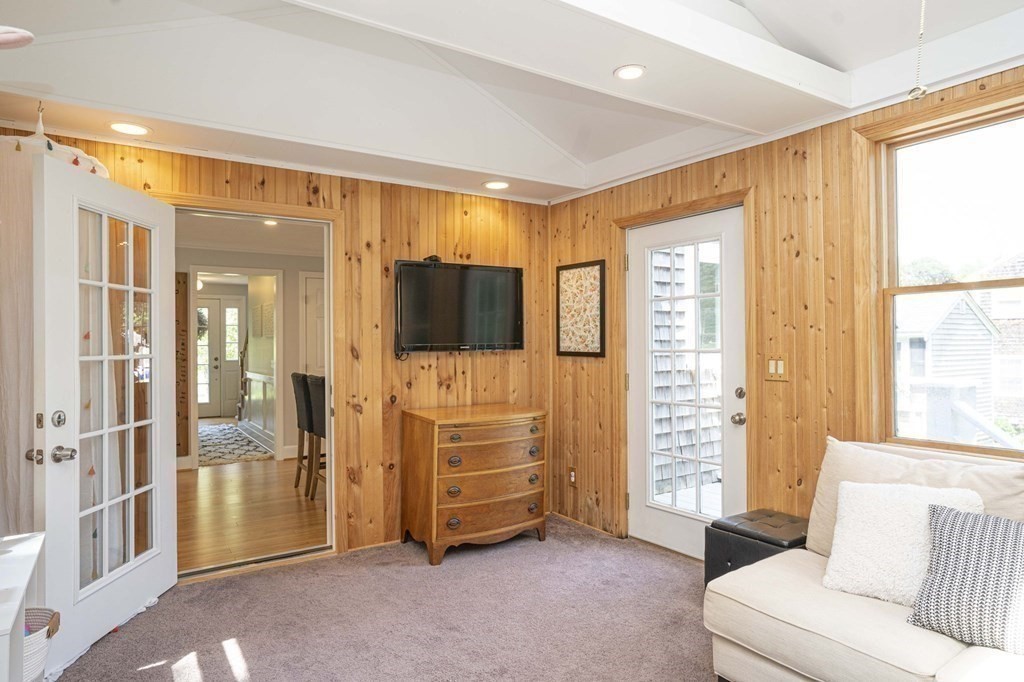 10 Satucket Road Rockland, MA 02370 - Photo 17 of 41 Gallery Image 17