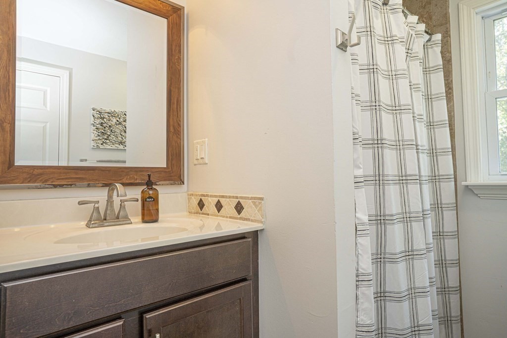 10 Satucket Road Rockland, MA 02370 - Photo 23 of 41 Gallery Image 23