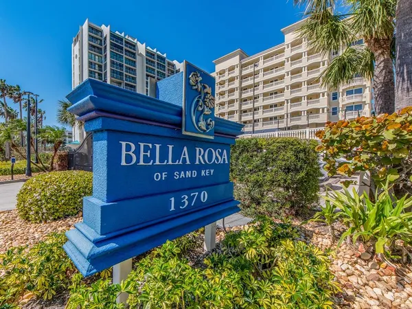 $9,500 | 1370 Gulf Boulevard, Unit 402, Clearwater Beach, FL 33767
