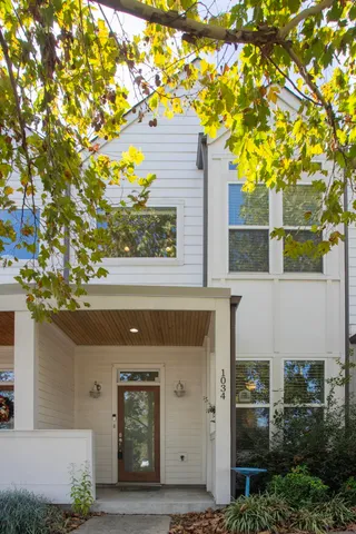 $2,700 | 1034 Maynor Avenue, Nashville, TN 37216