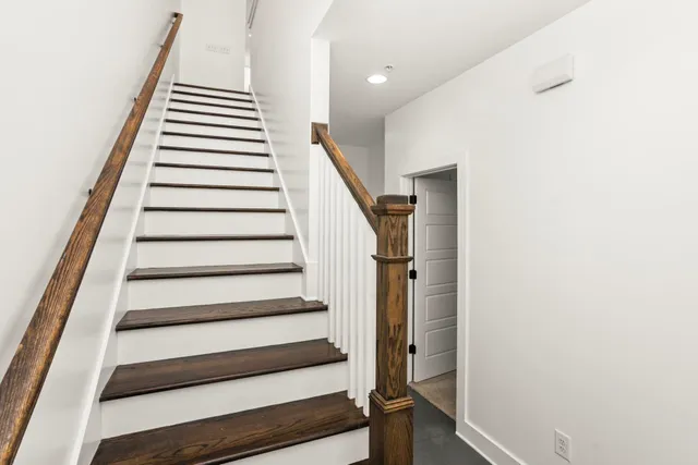 $2,700 | 1034 Maynor Avenue, Nashville, TN 37216