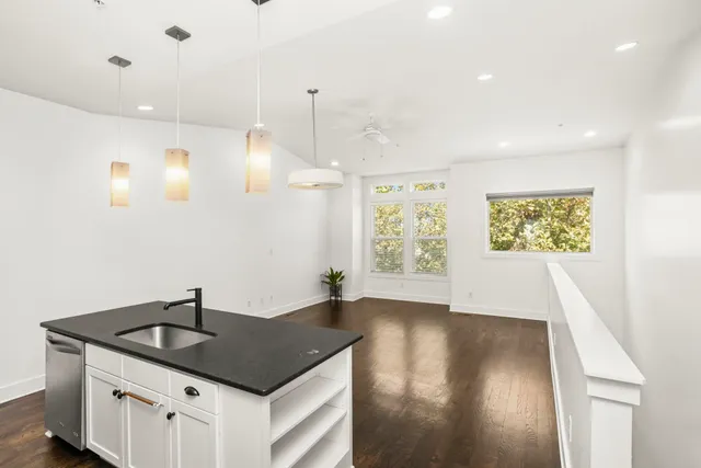 $2,700 | 1034 Maynor Avenue, Nashville, TN 37216