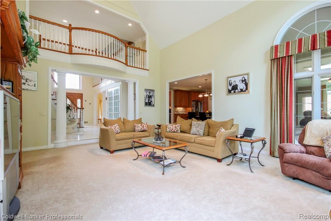 3871 Walnut Brook Drive Rochester, MI 48309 - Photo 7 of 32 7.jpg
